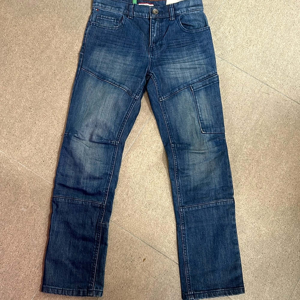 Tommy Hilfiger